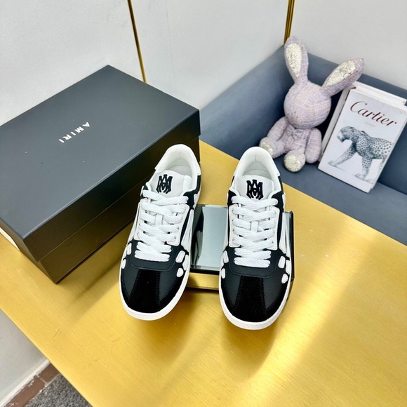 AMIRI Black and Sneakers - Picture 5 of 7